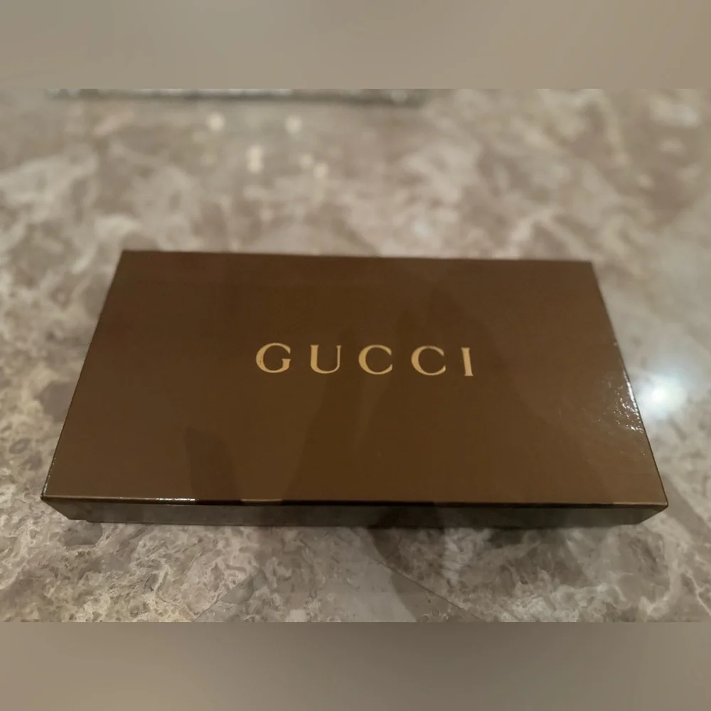 ♠️EUC♠️ Gucci Microguccissima Pattern Leather Wallet - Picture 14 of 14